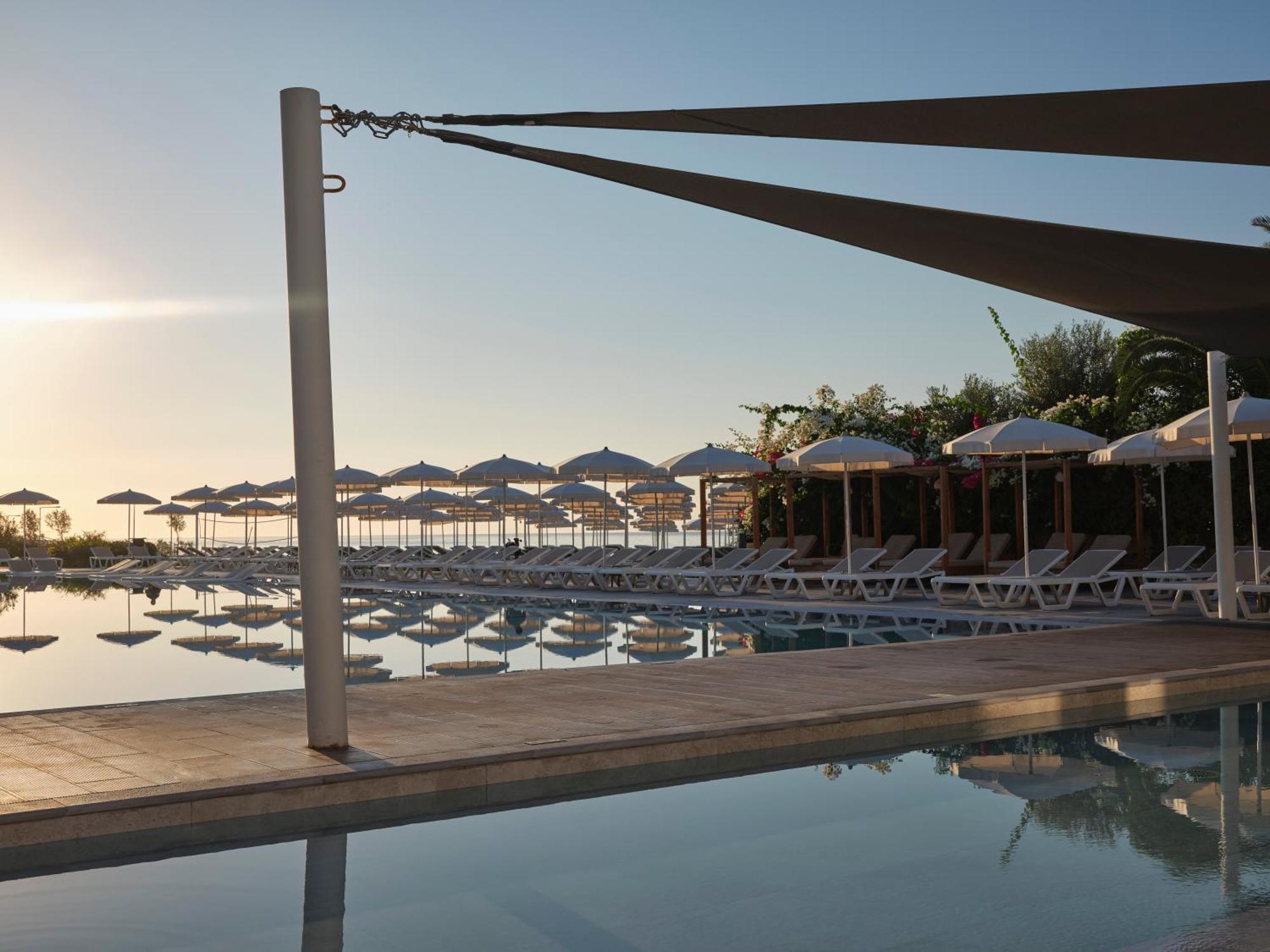 فندق Atlantica Sungarden Park أيا نابا المظهر الخارجي الصورة
